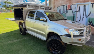 2008 SR5 Hilux - ABN Finance done easy 5.jpg